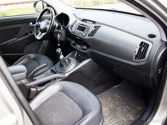 Kia Sportage 2.0 CRDi VGT 4WD LX - 16