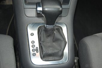 Volkswagen Golf Plus 1.9 TDI AT - 16