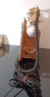 Starý telefón - 16