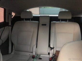 BMW 530d GT (F07) - 180 kW, r. 2013, bohatá výbava, - 16