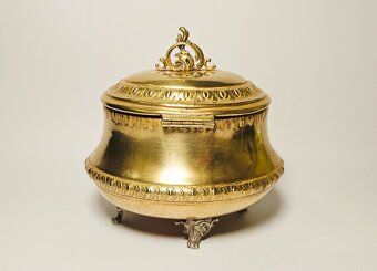 zbierka starožitností - 16