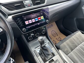 Škoda Superb III Combi 2.0TDI 110kw Dsg Led Virtual 176000KM - 16