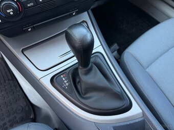 Bmw 118i Automat 2004 rad 1 E87 - 16