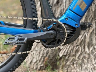 Krásny elektrobicykel TREK Powerfly — TOP stav, len 174km - 16