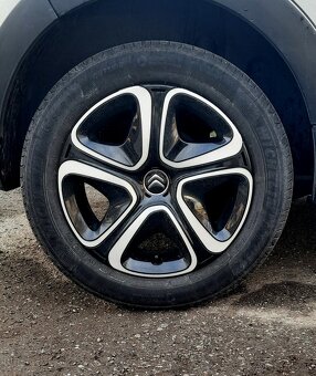 Predám  Citroën C3 PureTech 82 S&S Shine - 16