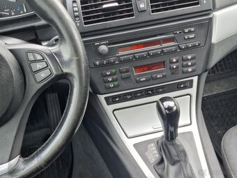 BMW X3 2.0d xDrive - 16