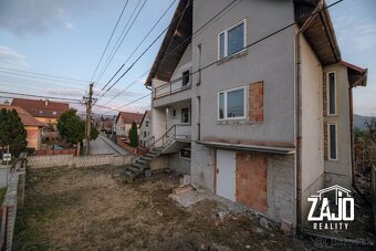 VEĽKÝ 7 IZBOVÝ RD – SOBLAHOV PRI TRENČÍNE - 16