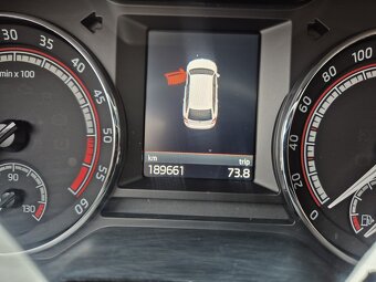 Škoda Octavia Combi RS FL 135 kW 4x4  7°automat - 16