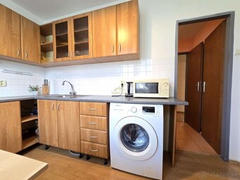 Väčší pekný 2-izbový byt 56 m² pri CENTRE / Južná trieda - 16