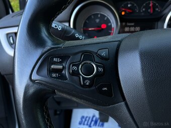 Opel ASTRA 2016 SK Benzín - 16