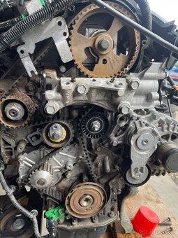Peugeot 208 diesel  rok.2017 - 16