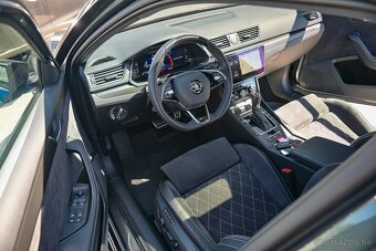 Škoda Superb Combi 2.0 TDI SCR Sportline 4x4 DSG - 16