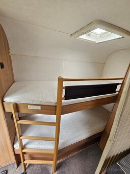 Karavan Burnster Averso 550 TK - poschodove postele, mover - 16