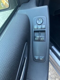 Mercede- Benz A200 CDI, Avantgarde, 103kw,rok2005 - 16