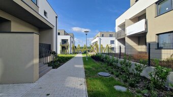 Vilky Cukrová - 2 izbový byt so záhradkou a parkovaním v nov - 16