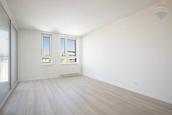 PRENÁJOM: 2izbový byt, JARABINKY GRANDE - Jarabinkova ul. Br - 16