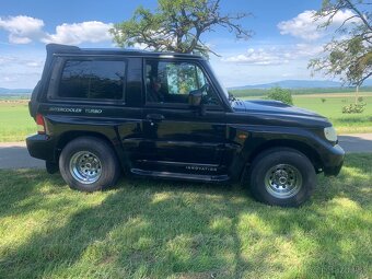 HYUNDAI Galloper Innovation:2.5d- 73kw-4x4 - 16