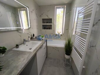 KRÁSNY ,KOMPLETNE ZREKONŠTRUOVANÝ 3,5IZB. BYT - SÚMRAČNÁ ULI - 16