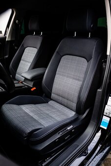 Volkswagen Passat Variant 4x4 BUSINESS VIRTUAL MATRIX - 16