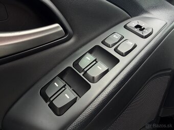 Hyundai ix35 2.0 CRDi 4x4 - 16