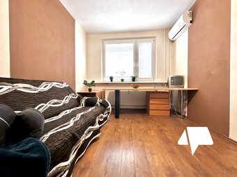 Predaj, priestranný 4-izbový byt s balkónom + pivnica, Nitra - 16