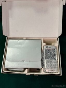 Sony Ericsson P990i kompletní balení - 16