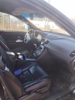 Volvo XC 90 2.4D, 120kw, manuál 6r,koža,  7 miestne, servis - 16
