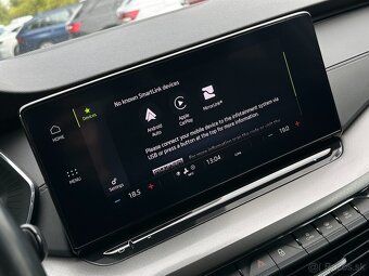 Škoda Octavia Combi 2.0 TDi DSG, r.v.: 2021 - 16