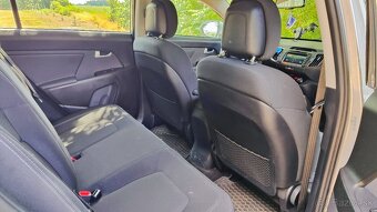 Kia Sportage 1.6 GDI 2WD EX - 16