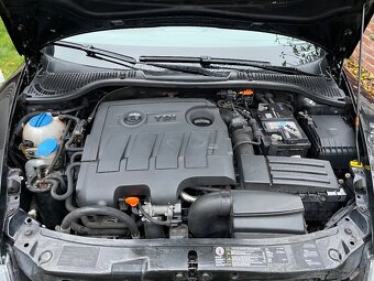 Škoda Octavia II 1.6 TDi Combi - 16