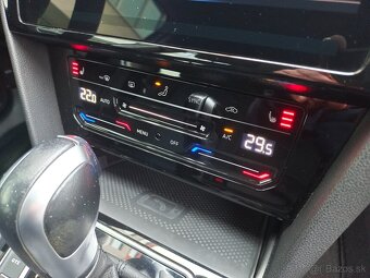 VW Passat B8 GTE Variant 1.4TSI 160kW DSG - záruka Autodraft - 16