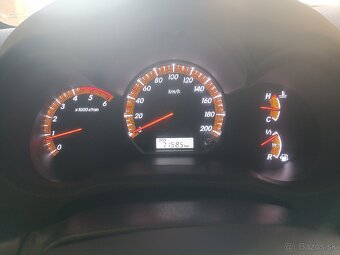 Toyota Hilux 2.5 D-4D MT - 16