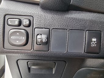 Toyota Auris Touring Sports 1.4 l D-4D DPF Style za 5.690 € - 16