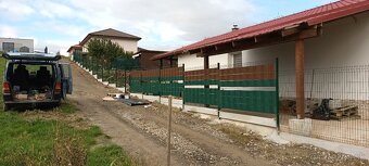 Ploty -Stavba a Montaž Plotov , Gabiony , Zamková dlažba - 16
