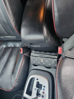 Hyundai Santa fe 2009 - 16