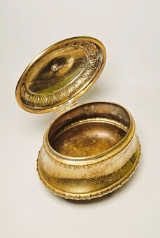 zbierka starožitností - 16