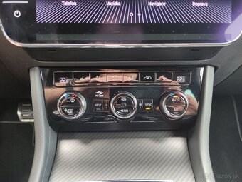 Škoda Superb III DSG 4x4 SPORTLINE VIRTUAL KAMERA TAŽNÉ - 16