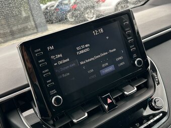 Toyota Corolla Combi 2.0 Hybrid E-CVT, r.v.: 2021 - 16