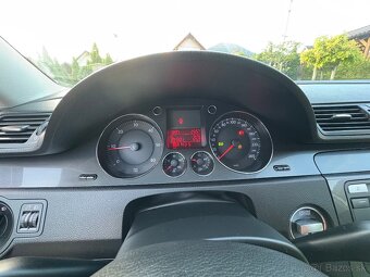 Volkswagen Passat B6 Comforttline 2.0 TDi  DSG 103kw 2007 - 16