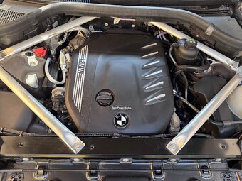 BMW X7 40d xdrive mild hybrid M paket 2021 top stav - 16