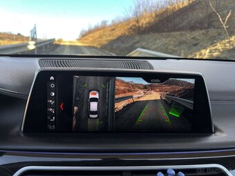 BMW 730d xDrive A/T, HUD, Active Sound Booster, Odpočet DPH - 16