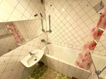 NA PREDAJ VEĽKÝ 3 IZB. BYT S BALKÓNOM, 76M2, UL., UL. L.NOVO - 16