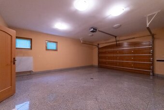 KRÁĽOVSKÉ  BÝVANIE PRE NÁROČNÝCH - 16