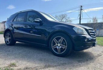 Predám Mercedes ML 350 benzín A/T - 16