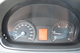 MERCEDES-BENZ VITO 109 CDI 70kW 209000km M6 - 16