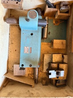 Náhradne diely - 16