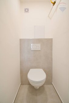 Na predaj 3 izbový byt, 63 m2, lodžia 3 m2, kompletná rekonš - 16
