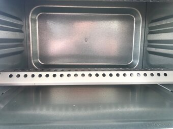 Hausmeister HM 6104A Mini Grill - 16