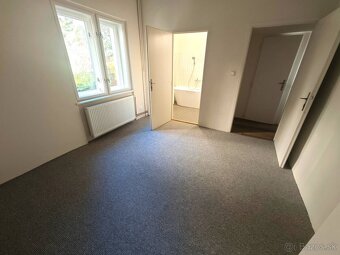 4 izb. byt v dome na prenájom ne/zariadený,KE centrum - 16