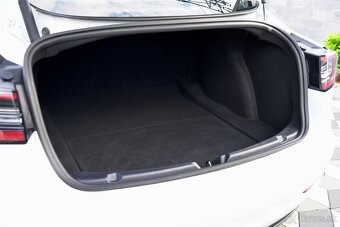 ⏩ Tesla Model 3 Long-Range Dual Motor AWD Facelift - 16